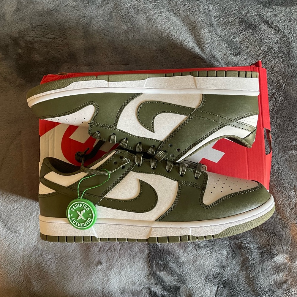 Nike Olive Dunks